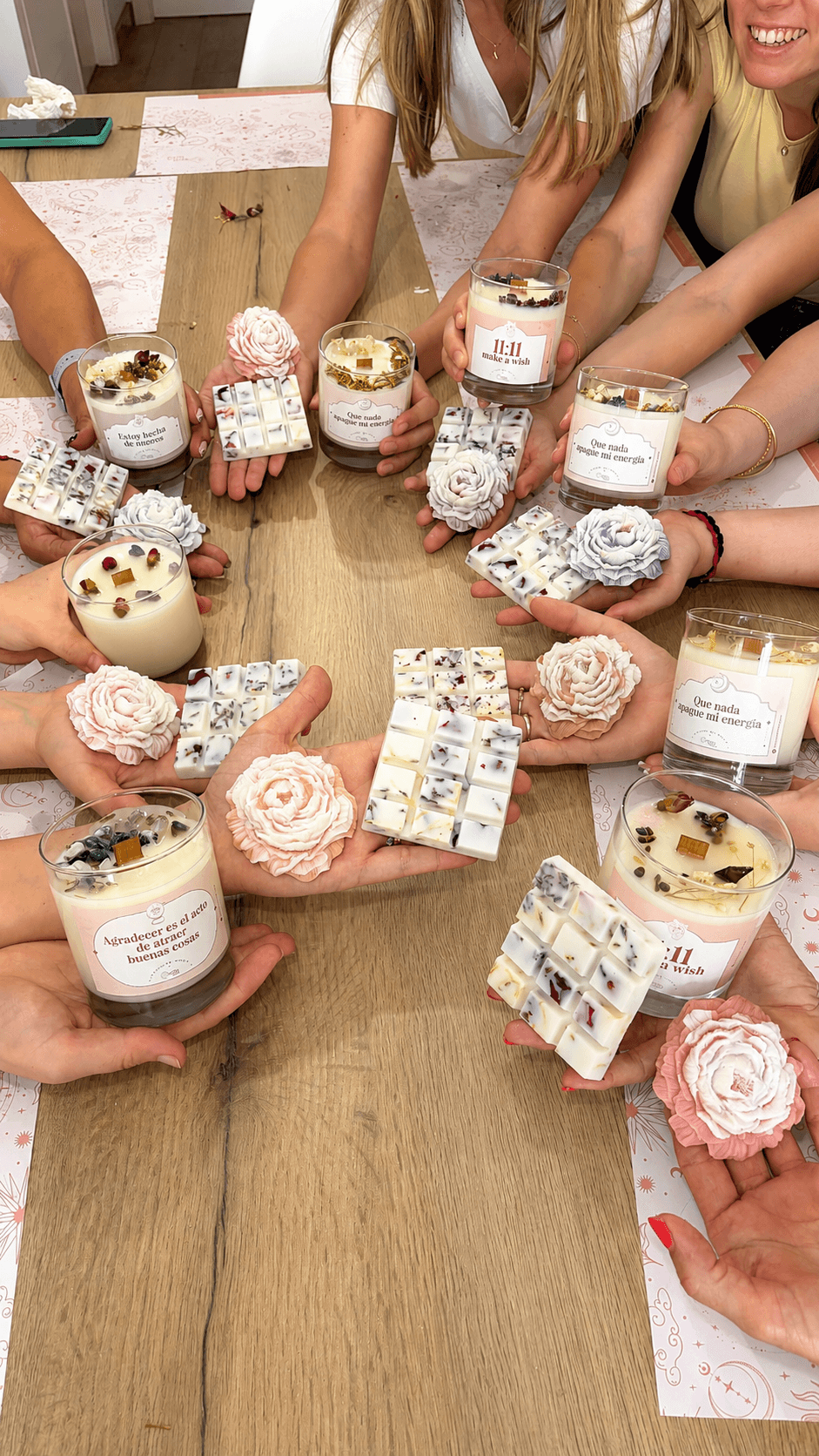 Taller de velas de soja · conecta con tu creatividad